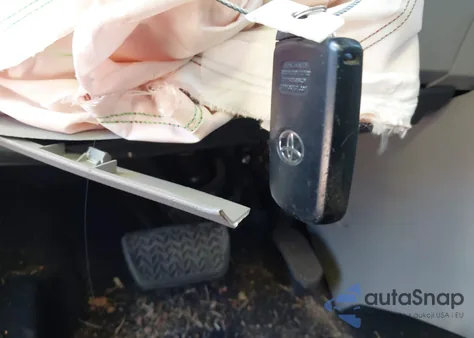 2017 Toyota Highlander Hybrid Limited Platinum z USA, uszkodzony, nr VIN 5TDDGRFH9HS031688